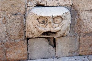 What To Do In Dubrovnik Old Town - Stone Face